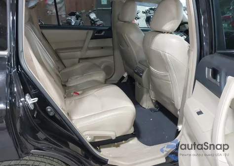 2011 Toyota Highlander Base V6 from USA, damaged, VIN 5TDBK3EH9BS065724